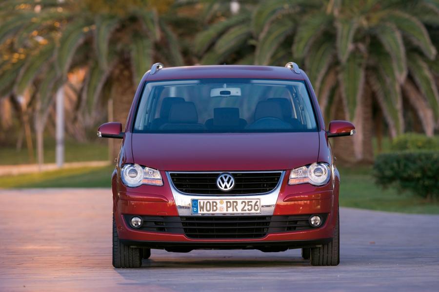  Volkswagen Touran 2007 года  (фото 24 из 74)